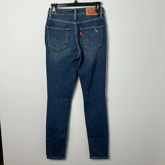 Levi’s 721 High Rise Skinny Distressed Jeans - Picture 6 of 9